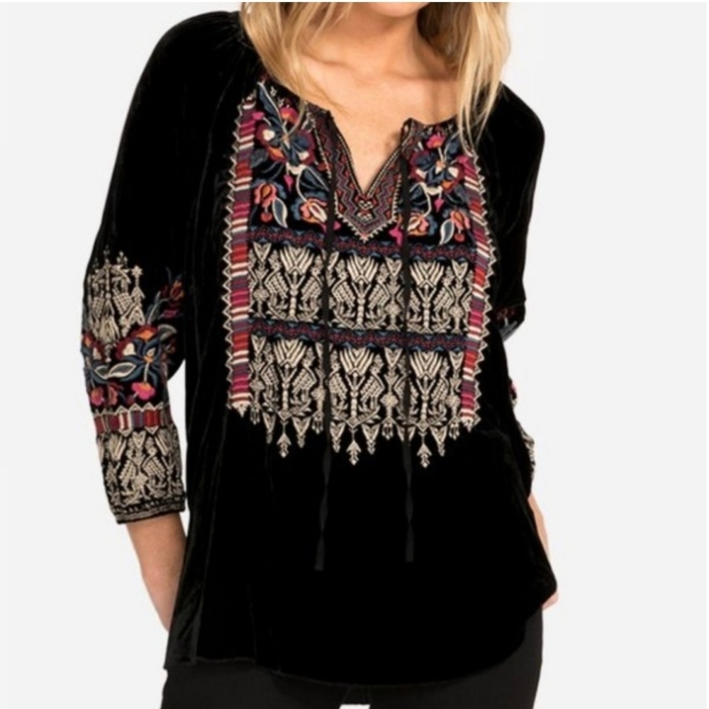 Johnny Was Silk Blend Black Velvet Embroidered Peasant Tunic Top Size Large